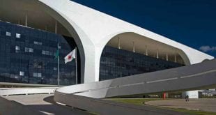 Governo de Minas Gerais não tem previsão de pagar 13º salário