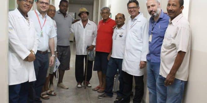 Doutores Luiz da Paixão, Gustavo Carvalho, Evaldo Jener e Sérgio Rametta durante a ação.