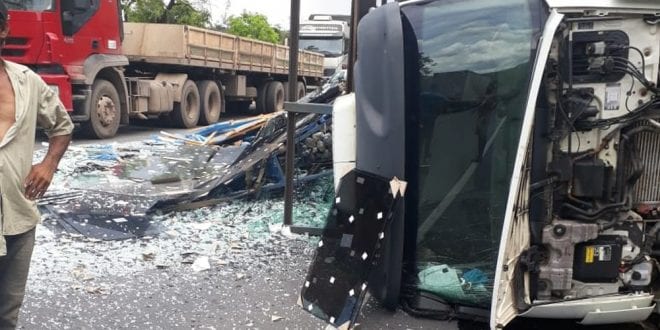 Acidente deixa dois pessoas mortas no Norte de Minas