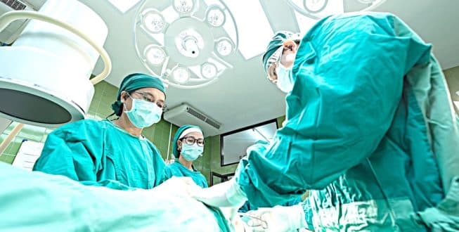 O transplante de útero depende de muitas variáveis, especialmente da saúde da futura mãe