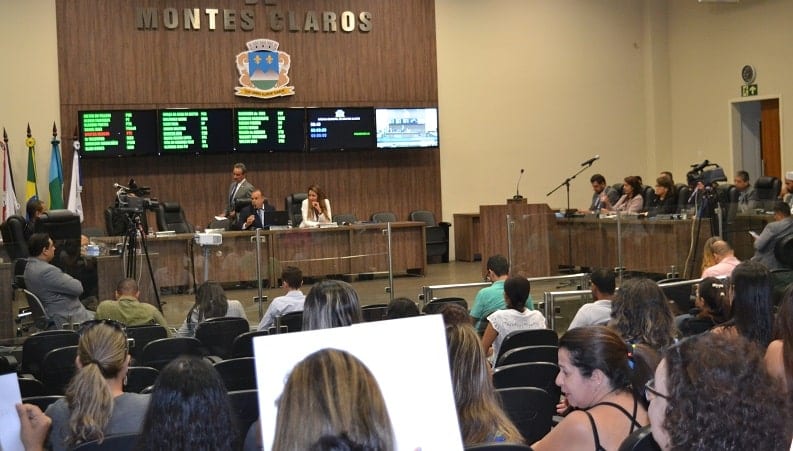 Câmara Municipal de Montes Claros, cobra solução para pagamento dos salários da educação