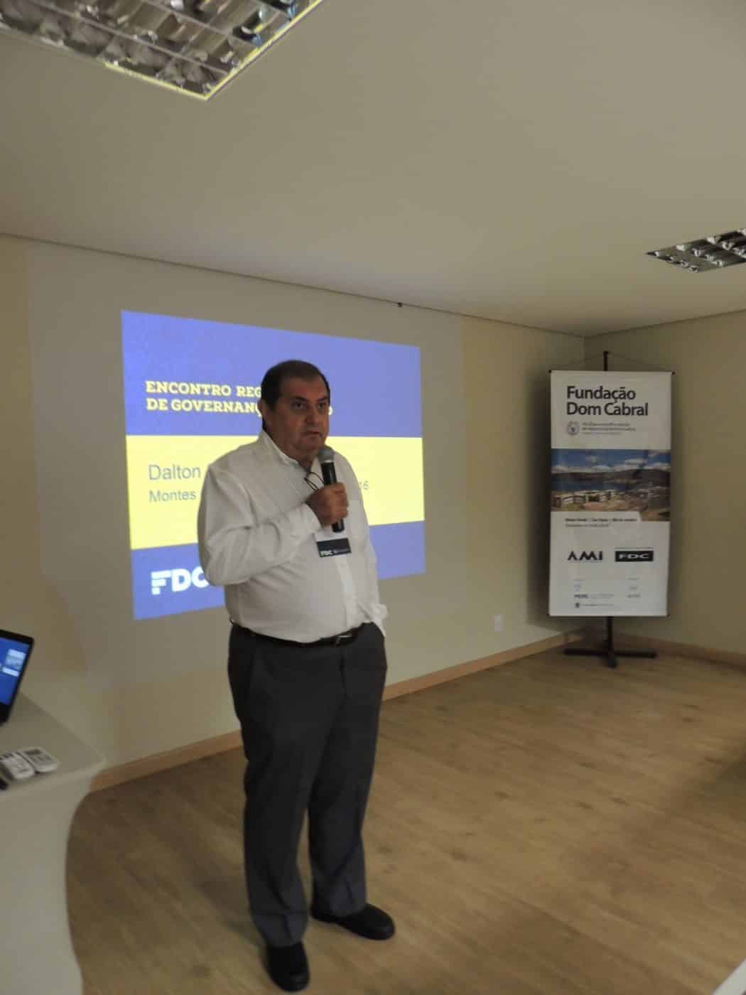Antônio Reis, pela AMI-FDC, destaca programa de conhecimento para empresários