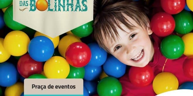 Piscina de bolinhas gigante é opção de diversão no Montes Claros Shopping
