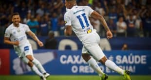 Campeonato Mineiro - Cruzeiro vence o Patrocinense em 1º jogo no Mineirão