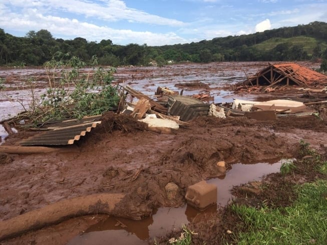 Barragem do Córrego de Feijão, em Brumadinho, se rompeu nesta sexta-feira