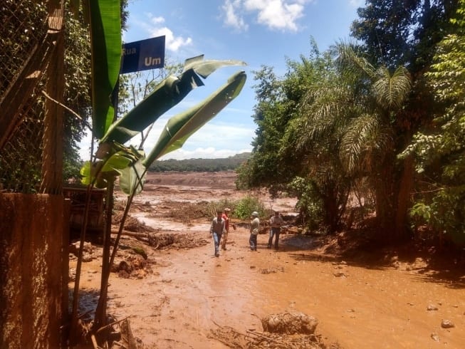 Barragem da Vale se rompe em Brumadinho