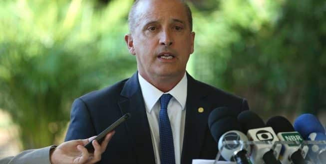 Segundo Onyx, o assunto está sendo tratado com o ministro da Justiça e Segurança, Sergio Moro