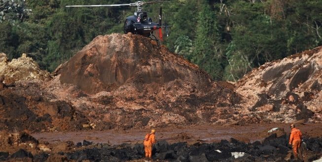 Corpo de Bombeiros prossegue com as buscas pelos 300 desaparecidos na tragédia