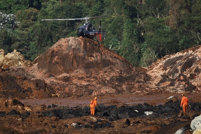 Corpo de Bombeiros prossegue com as buscas pelos 300 desaparecidos na tragédia