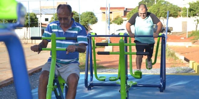 Montes Claros - Nova academia ao ar livre no bairro Antônio Pimenta