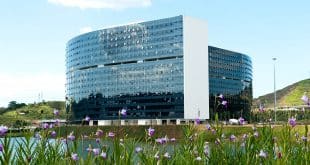 Minas Gerais tem nota rebaixada por agência devido à falta de pagamento de dívidas