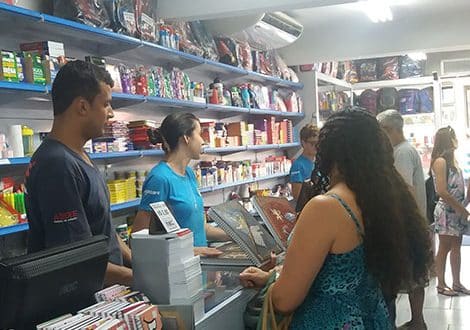 MG - Pesquisa destaca queda nas vendas de material escolar no mês de janeiro de 2019, em Minas Gerais
