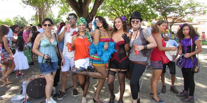 Montes Claros - Prefeitura desiste de Encontro dos Blocos de Carnaval