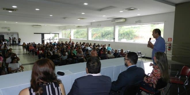 Norte de Minas - Seminário do Cimams sobre o Processo de Escolha Unificado dos Conselheiros Tutelares reúne representantes de 60 municípios
