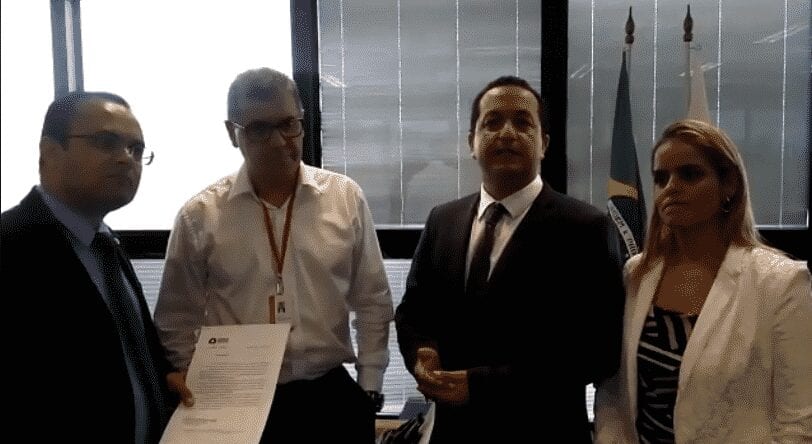 Marcelo Félix, Prefeito de Januária vai até secretário de estado da saúde e solicita repasse de verbas em atraso e incentivos para cidade. 