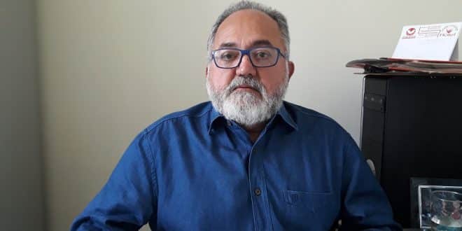 Professor Sílvio Guimarães