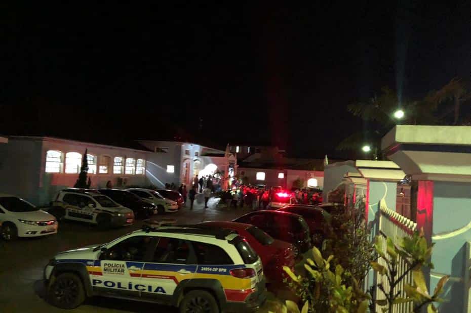 Homem mata ex e mais três em ataque em igreja evangélica em Paracatu