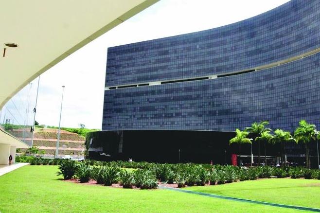 MG - Governo de Minas vai antecipar pagamento da primeira parcela do salário