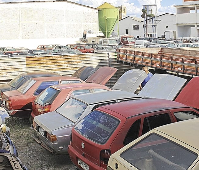 Montes Claros - Polícia Rodoviária Federal vai leiloar 37 carros apreendidos