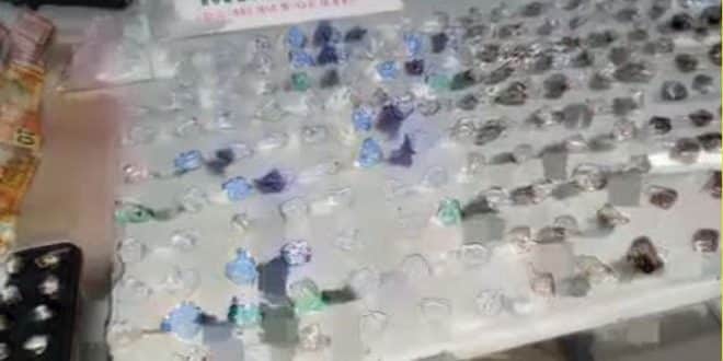 Norte de Minas - Em Várzea da Palma, quatro pessoas são presas suspeitas de tráfico de drogas