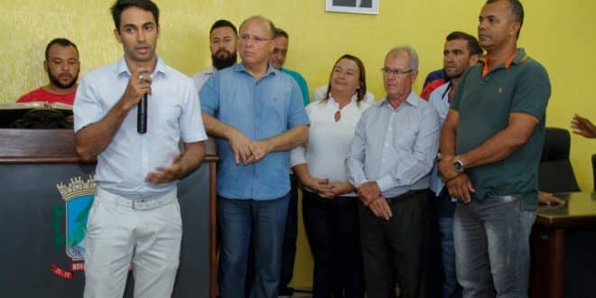 Norte de Minas - Vereador representa diretório estadual PSB em reunião em Nova Porteirinha
