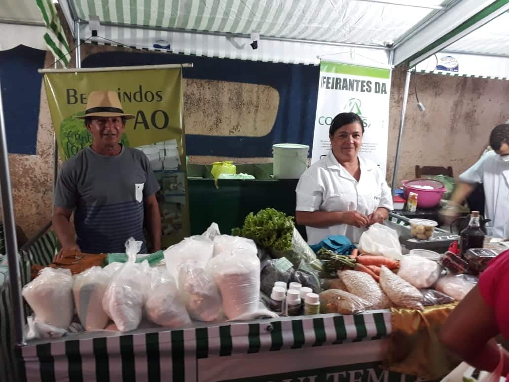 Norte de Minas - Feira livre incrementa a renda de agricultores familiares no Norte de Minas