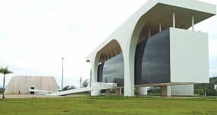 Eventos foram na Cidade Administrativa e em Araxá, terra natal de Romeu Zema