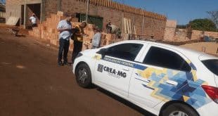 Montes Claros - Crea Minas fiscaliza obras e empresas em Montes Claros