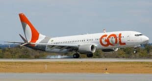 Parceria entre empresas aérea e de cerveja promove venda de passagens internacionais a R$ 3,90