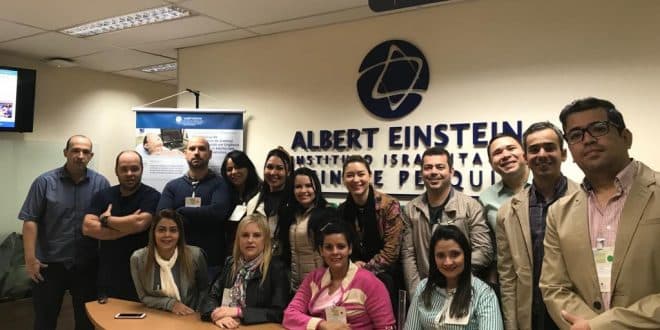 Norte de Minas - Profissionais do SAMU Macro Norte participam de curso no Hospital Albert Einstein