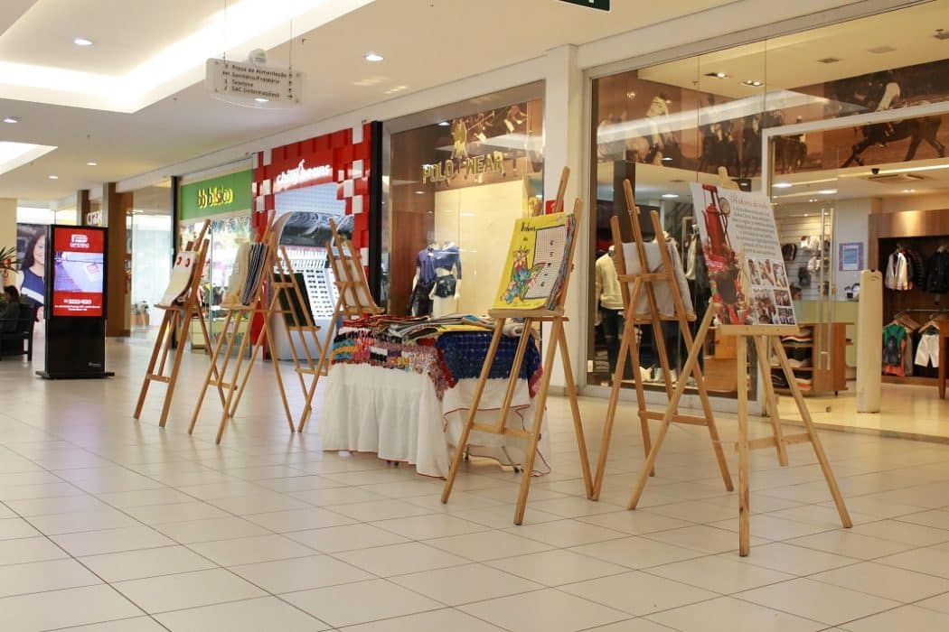 Montes Claros - Memórias afetivas na exposição Alinhavos da Vida