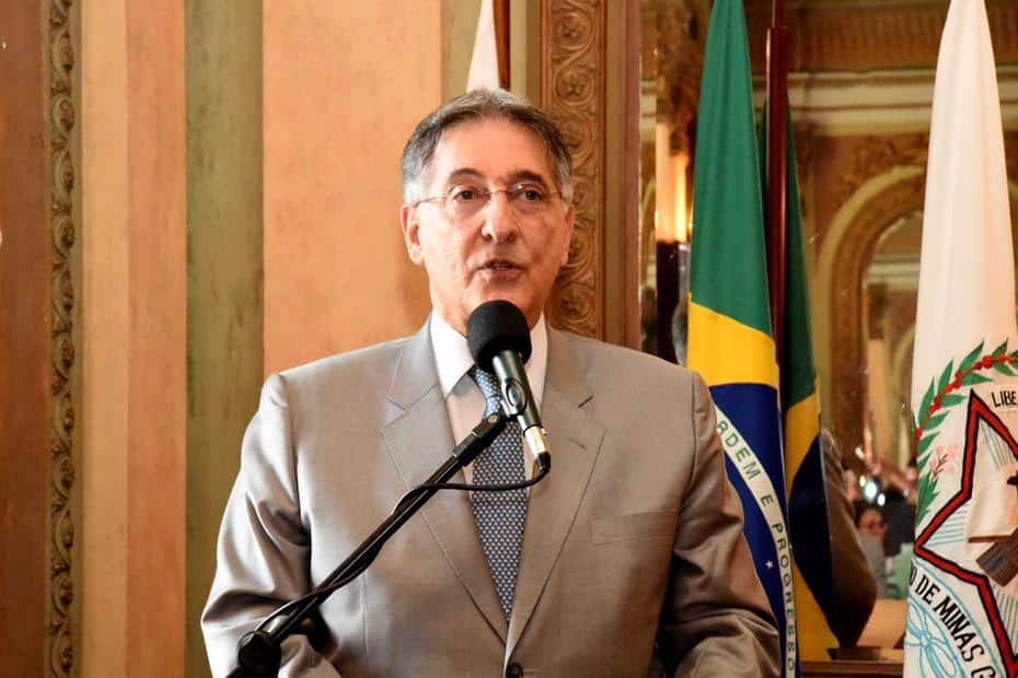 MG - MP reitera pedido de condenação e prisão de Pimentel