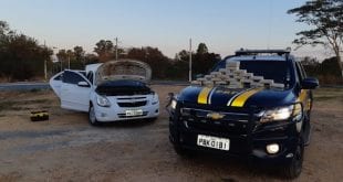 Norte de Minas - PRF apreende 23 tabletes de pasta base de cocaína na BR-365