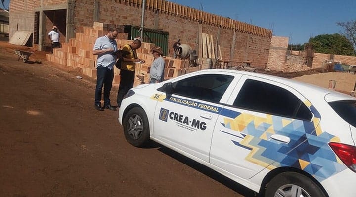 MG - Empresas e profissionais inabilitados são foco da fiscalização do Crea-MG no estado