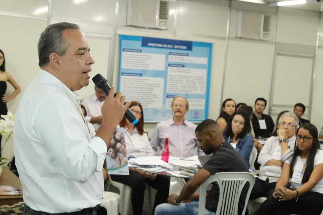 O empresário Geancarlo Almeida, durante o pitch da Rodada de Negócios em 2018 