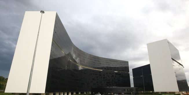 MG - Governo de Minas apresenta cronograma para pagamento de salários do funcionalismo