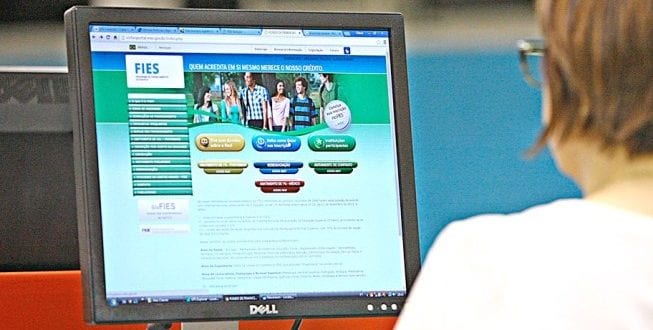 Renegociação da dívida com o Fies é prorrogada para 10 de outubro