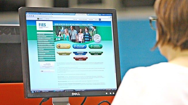 Renegociação da dívida com o Fies é prorrogada para 10 de outubro
