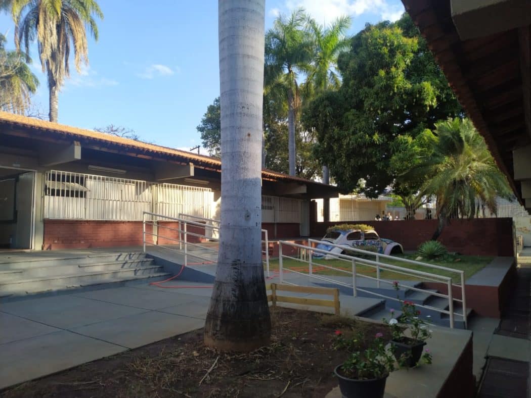 Norte de Minas - Profissionais da Escola Polivalente recebem capacitação do Programa Educação Empreendedora
