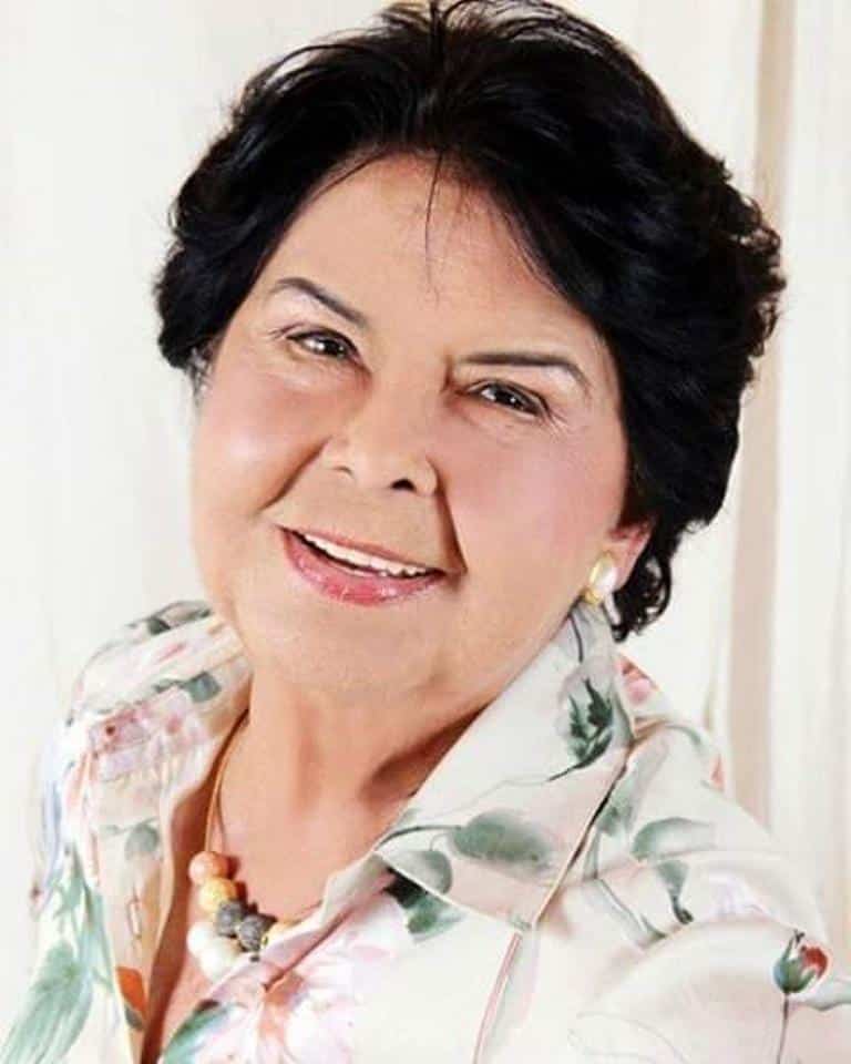 Educadora Yara Souto
