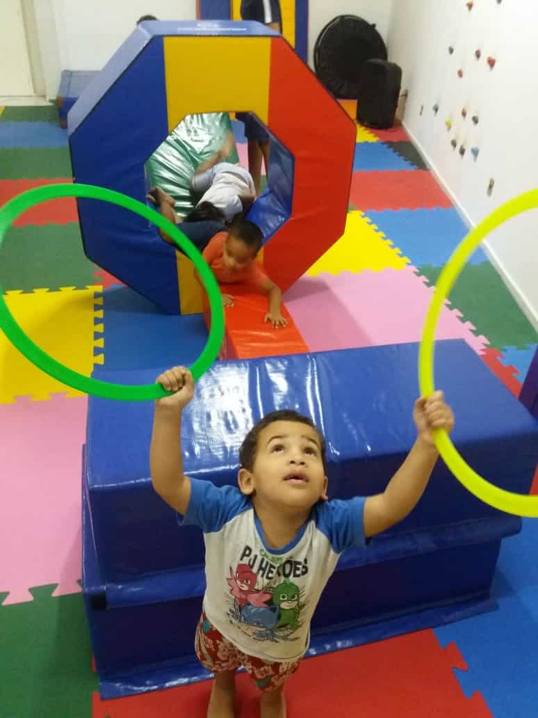 Montes Claros - Domingo é dia de diversão na aula funcional kids no Moc Shopping
