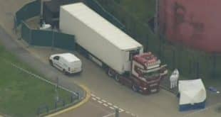 Caminhão é encontrado no Reino Unido com 39 pessoas mortas