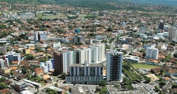Montes Claros - Projeto que tira taxa de religação de energia elétrica pode está com os dias contados em Montes Claros