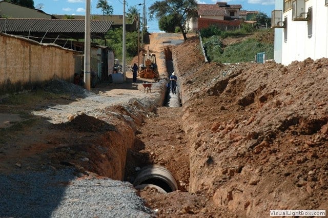 Montes Claros - Câmara Municipal de Montes Claros cobra rede de esgoto em todos os bairros