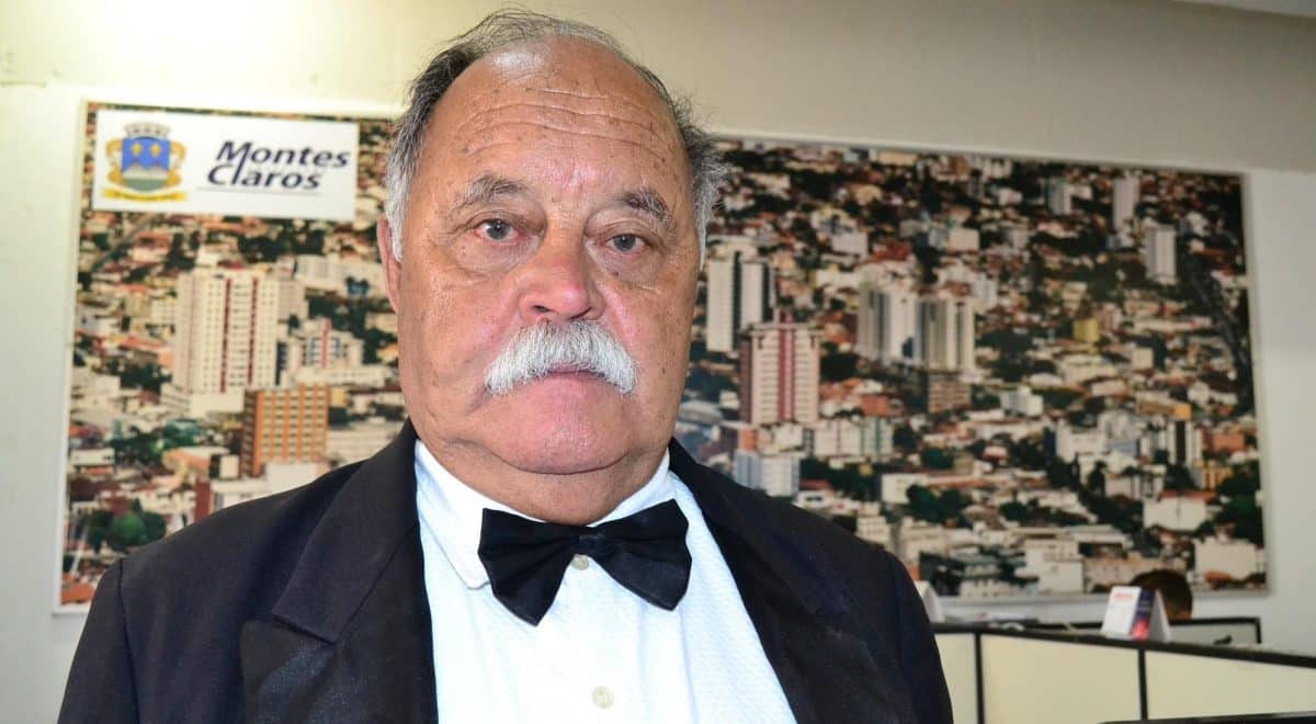 Montes Claros - Centro Cultural de Montes Claros recebe obras do poeta Mané do Café