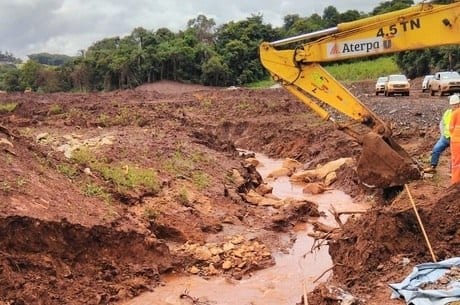 MG - Bombeiros encontram corpo no 300º dia de buscas em Brumadinho; saiba mais