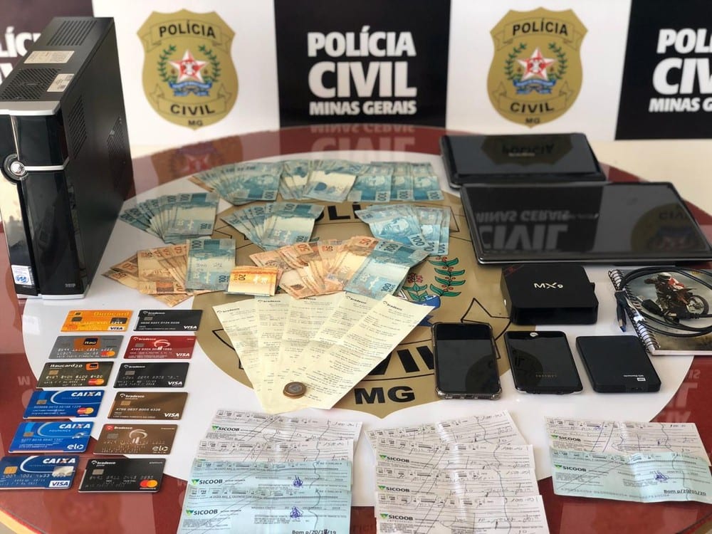 Montes Claros - Durante a "Operação 404" a PC cumpre um mandado de busca e apreensão em Montes Claros