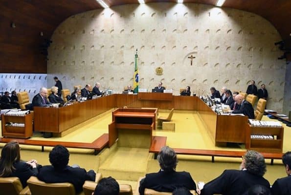 Por 6 votos a 5, Supremo Tribunal Federal proíbe prisão após condenação em segunda instância
