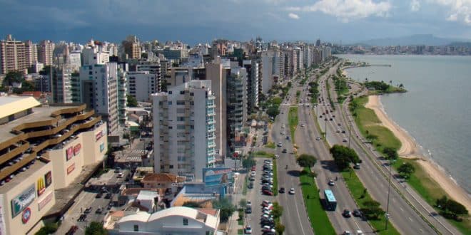 Florianópolis é o segundo município brasileiro mais procurado por turistas, segundo pesquisa