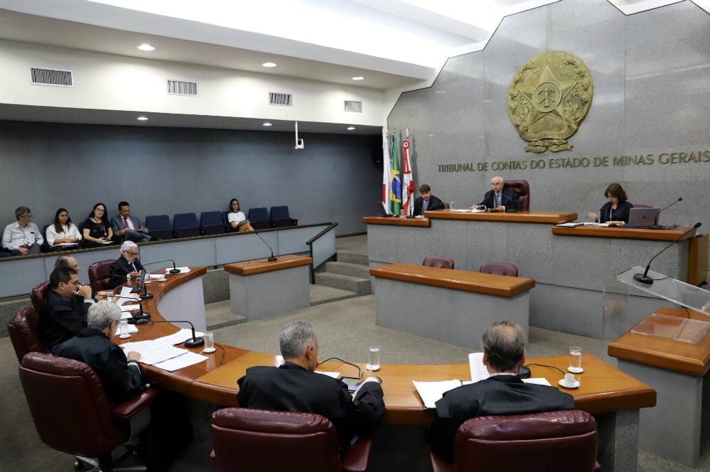Norte de Minas - TCEMG paralisa concorrência no valor de R$ 500 milhões no Norte de Minas